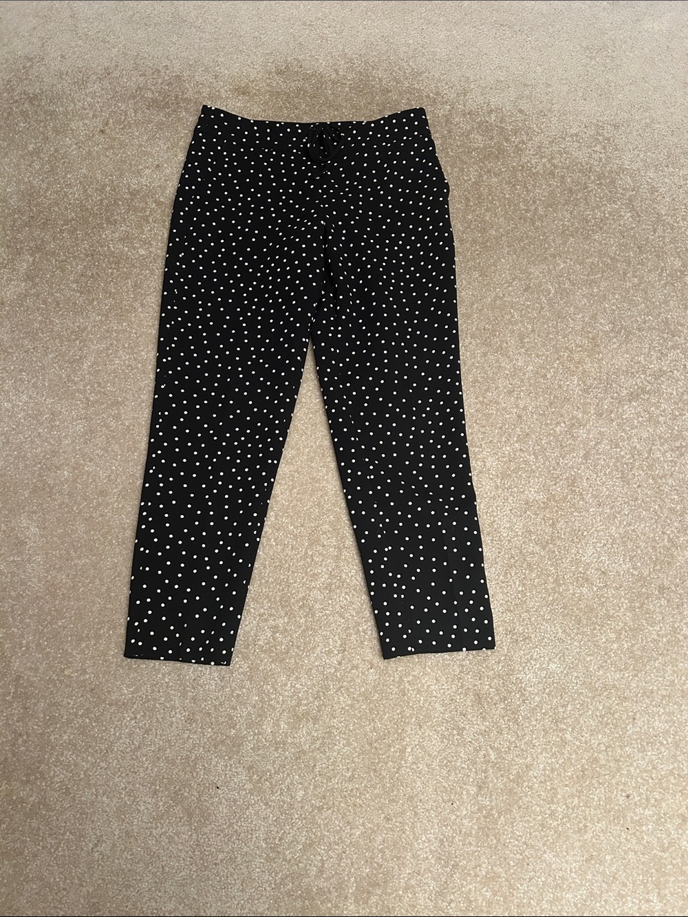 Ann Taylor Black Leggings with White Polka Dots